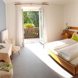 Camera standard con letto king size